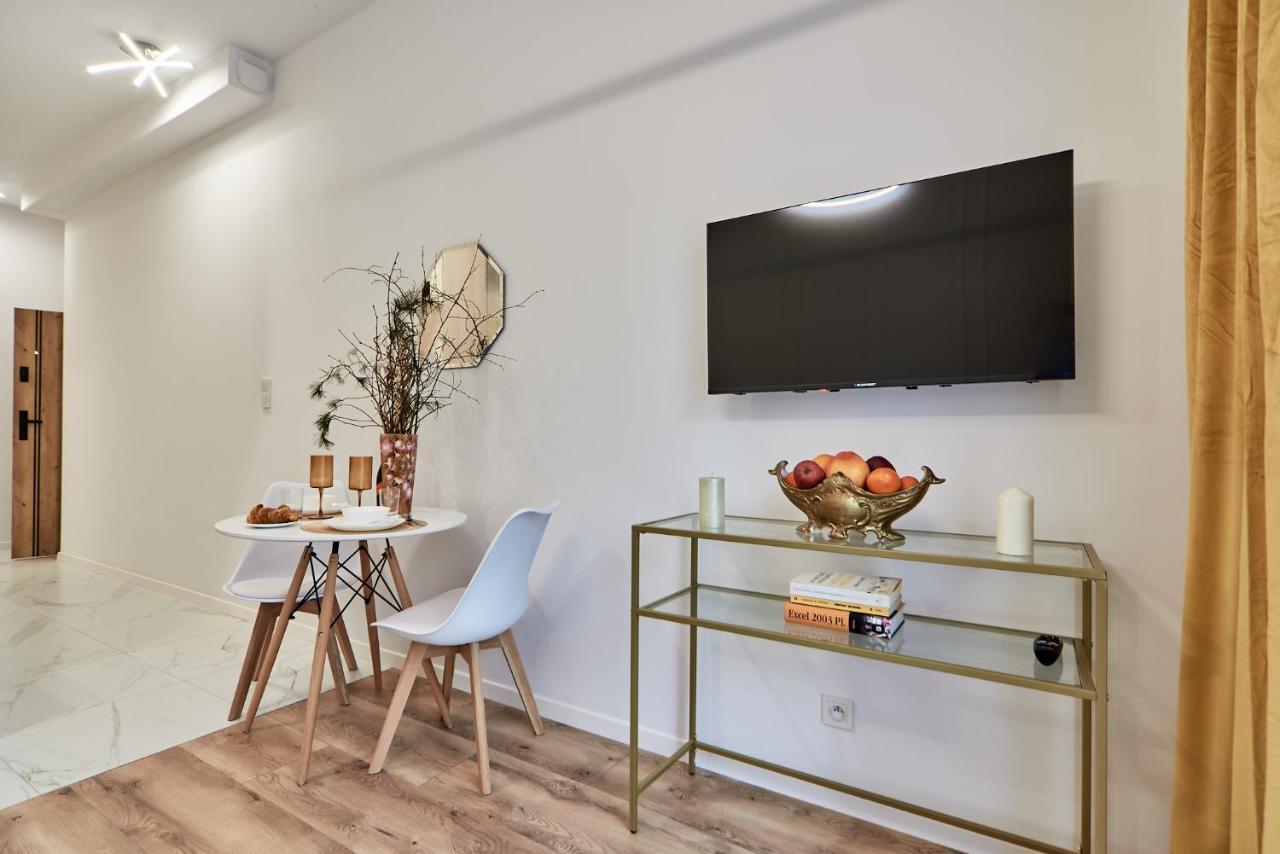 Superapart Marywilska 68B 바르샤바 외부 사진